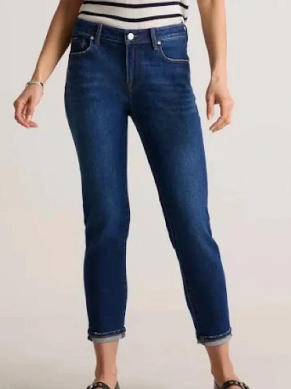 Quince comfort stretch Mid-Rise Slim Boy Friend Jeans medium wash size 29 - Picture 1 of 5